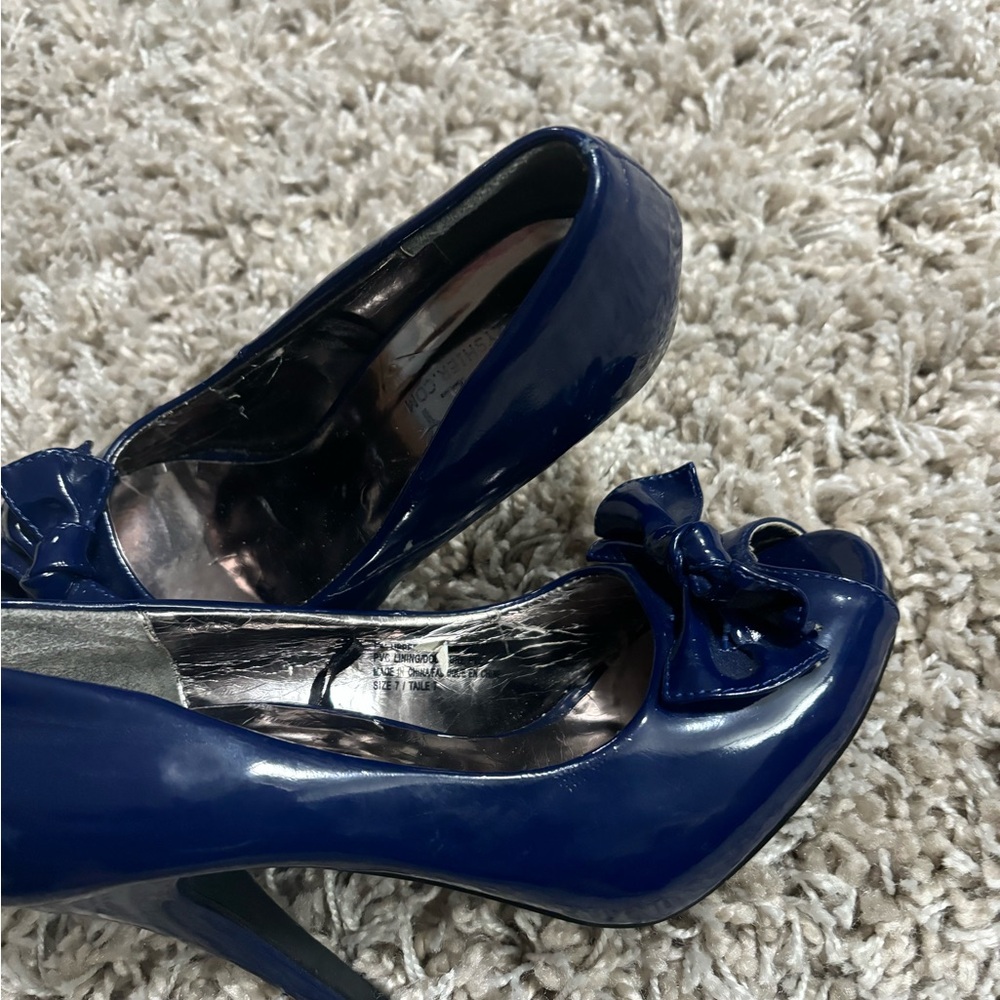 Suzy shier size 7 blue